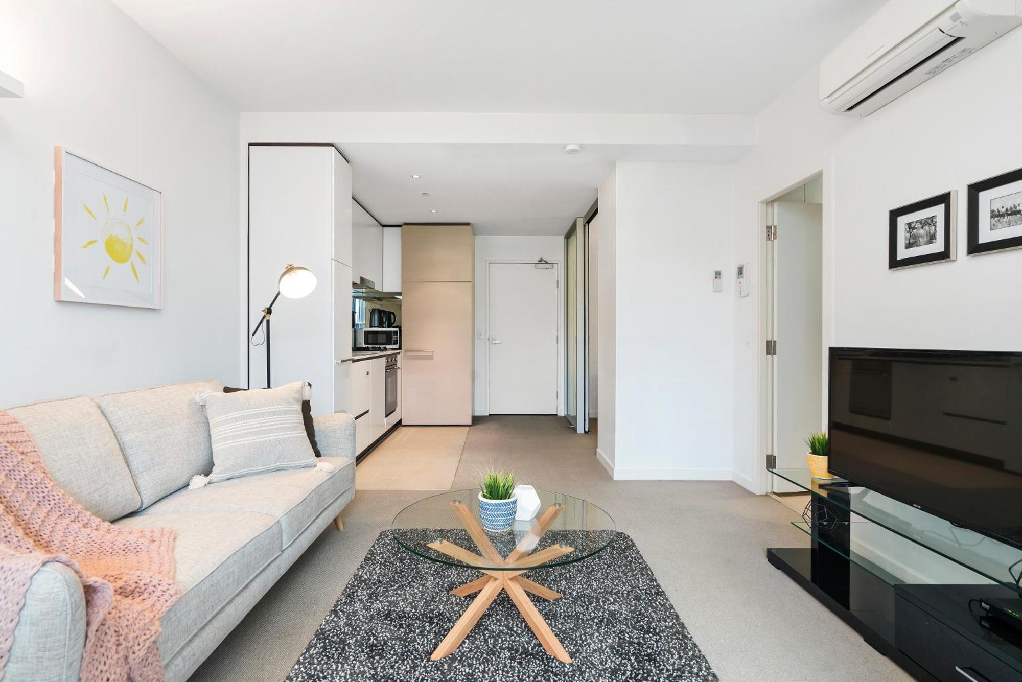 Complete Host Leopold Apartments Melbourne Exterior photo