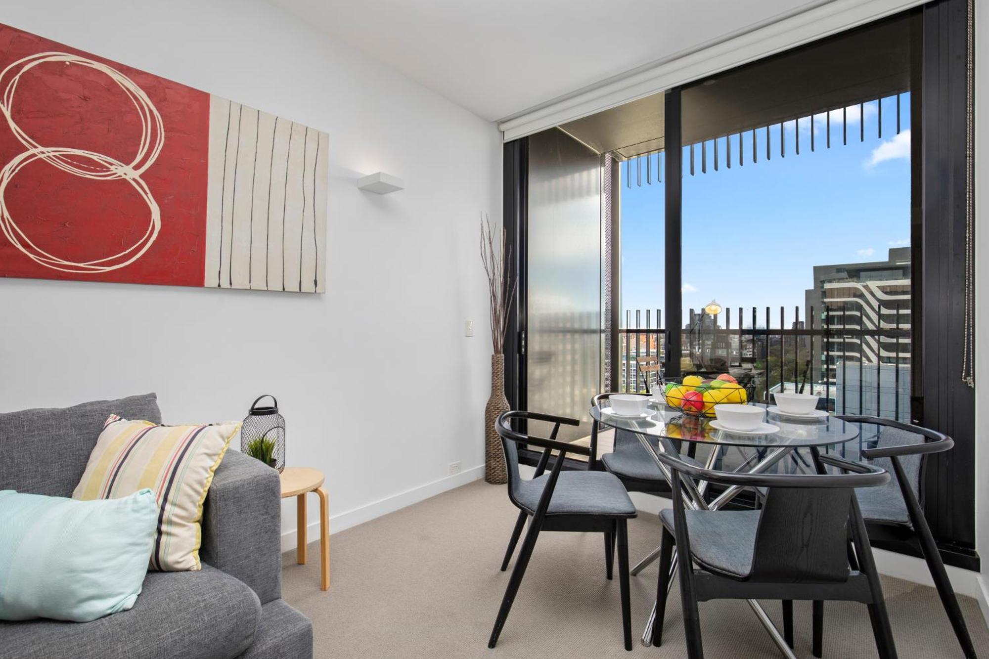 Complete Host Leopold Apartments Melbourne Room photo