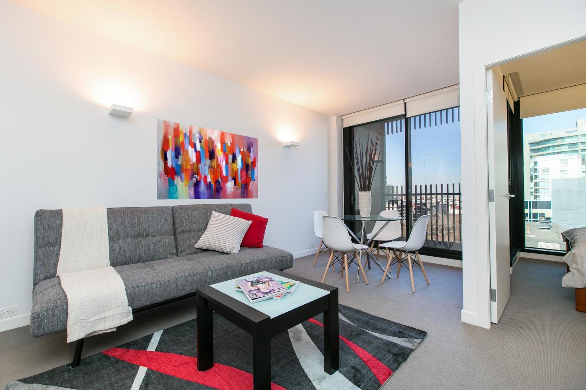 Complete Host Leopold Apartments Melbourne Room photo